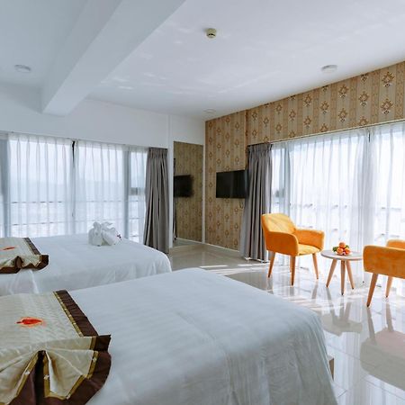 Napoleon Nha Trang Hotel Екстериор снимка