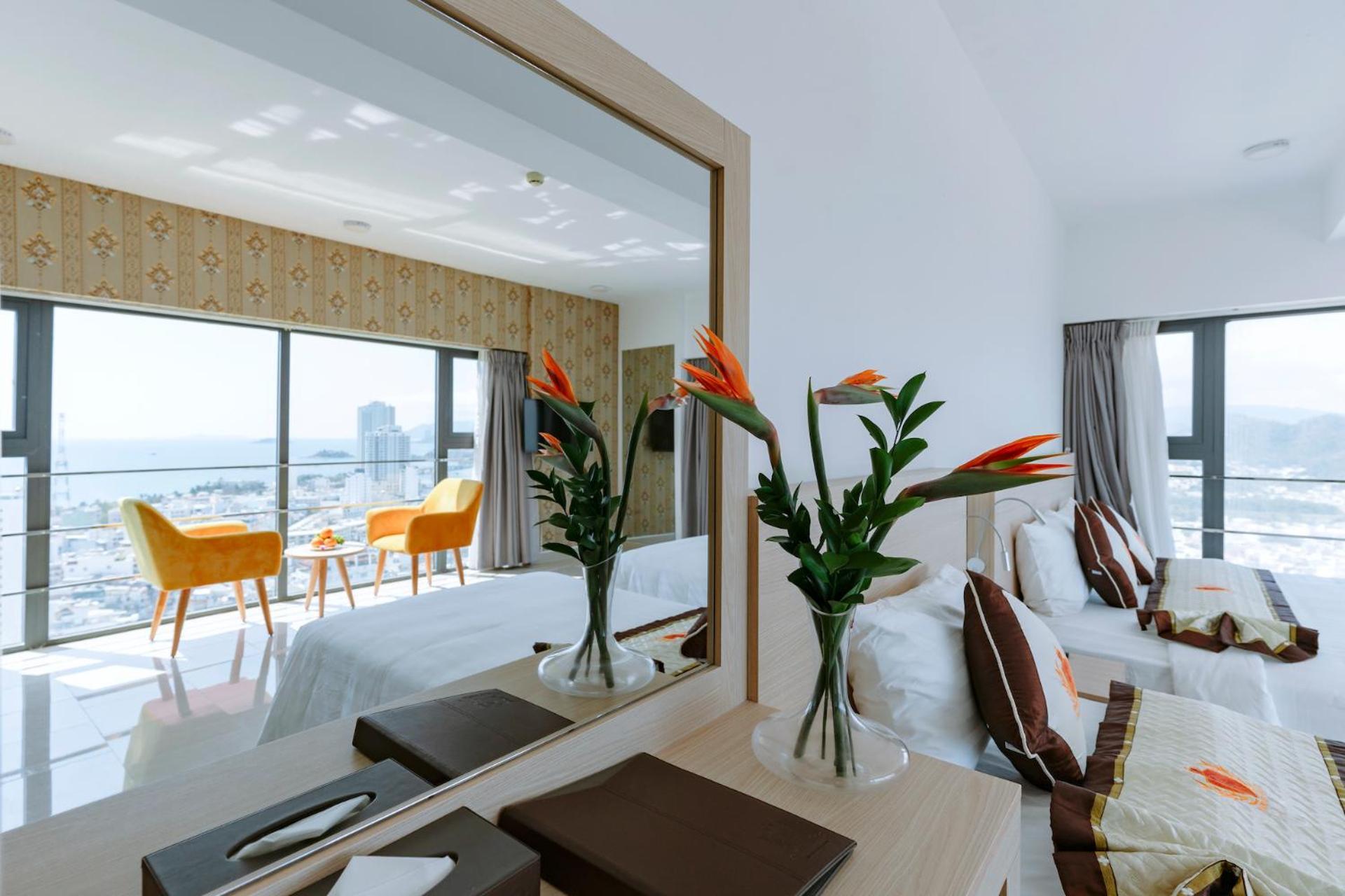Napoleon Nha Trang Hotel Екстериор снимка